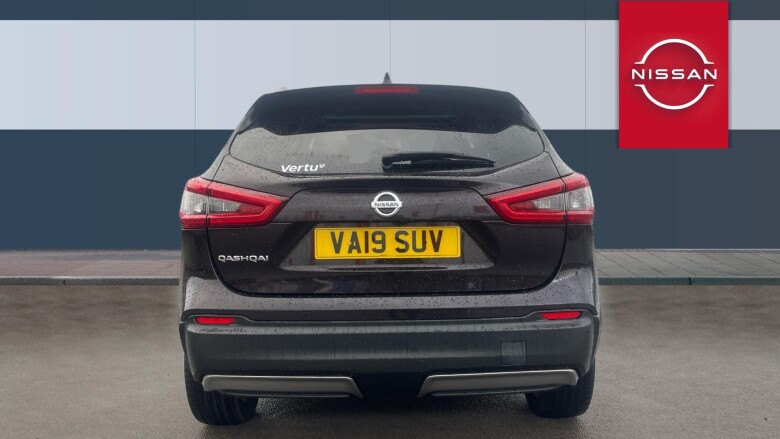 Nissan Qashqai 1.3 DiG-T Tekna 5dr Petrol Hatchback